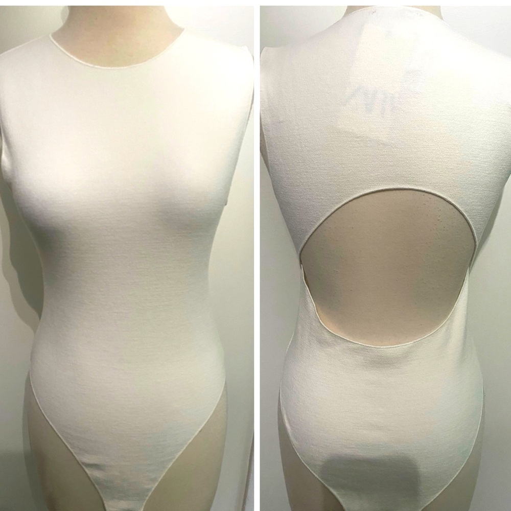 ZARA White Knit Bodysuit with Cutout Back - Size M - NEW